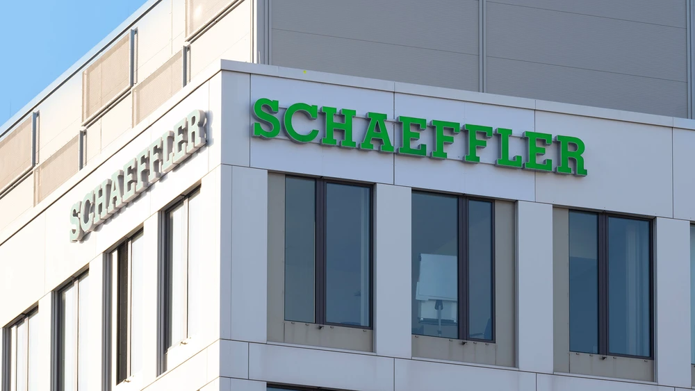 Schaeffler Firmengebäude mit Logo