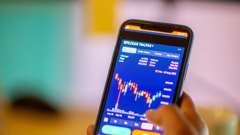 Platz 5: flatexDEGIRO +76,8%; Der Online-Broker hat von der steigenden Nachfrage nach gefallenen Tech-Aktien und dem nahenden Ende des Zinserhöhungszyklus profitiert.