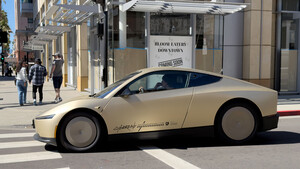 Tesla: Investitionen rauf, Aktie runter  / Foto: Andrej Sokolow/dpa/picture alliance