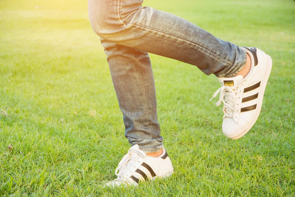 Adidas: Auf Messers Schneide