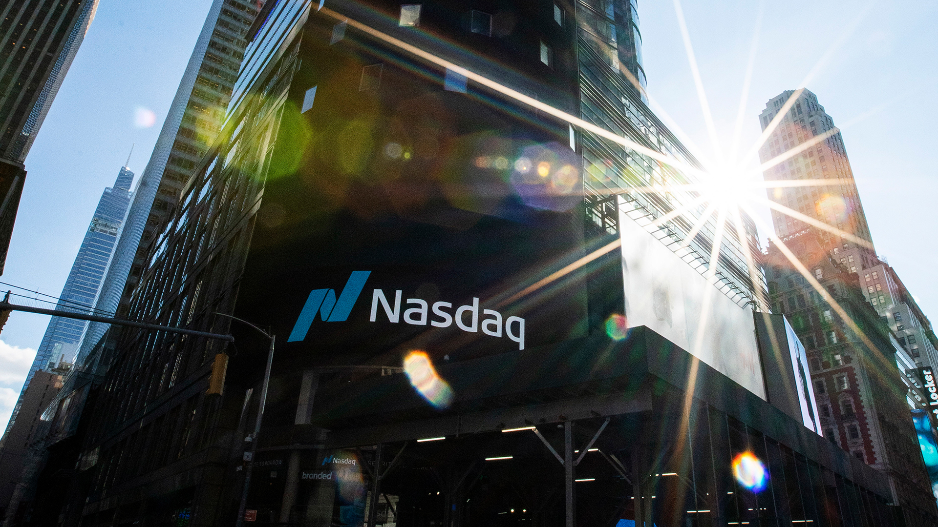 Ein todsicherer Indikator? Darum könnte der Nasdaq 2024 wieder zweistellig wachsen (Foto: Corbis News/Getty Images)