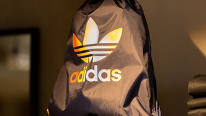 Adidas: Neuer China‑Push?  / Foto: 2p2play/Shutterstock