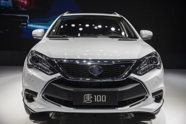 BYD‑Aktie: Neue Batterieproduktion, neue E‑Busse – Aktie bleibt aussichtsreich