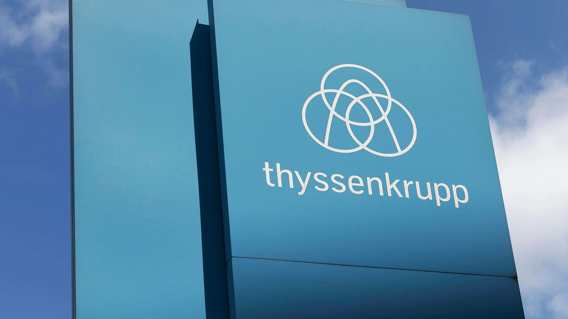 Milliardenverlust bei Thyssenkrupp&#8209;Aktie – Geht es mit dem Wert jetzt bergab? (Foto: imagebroker/IMAGO)