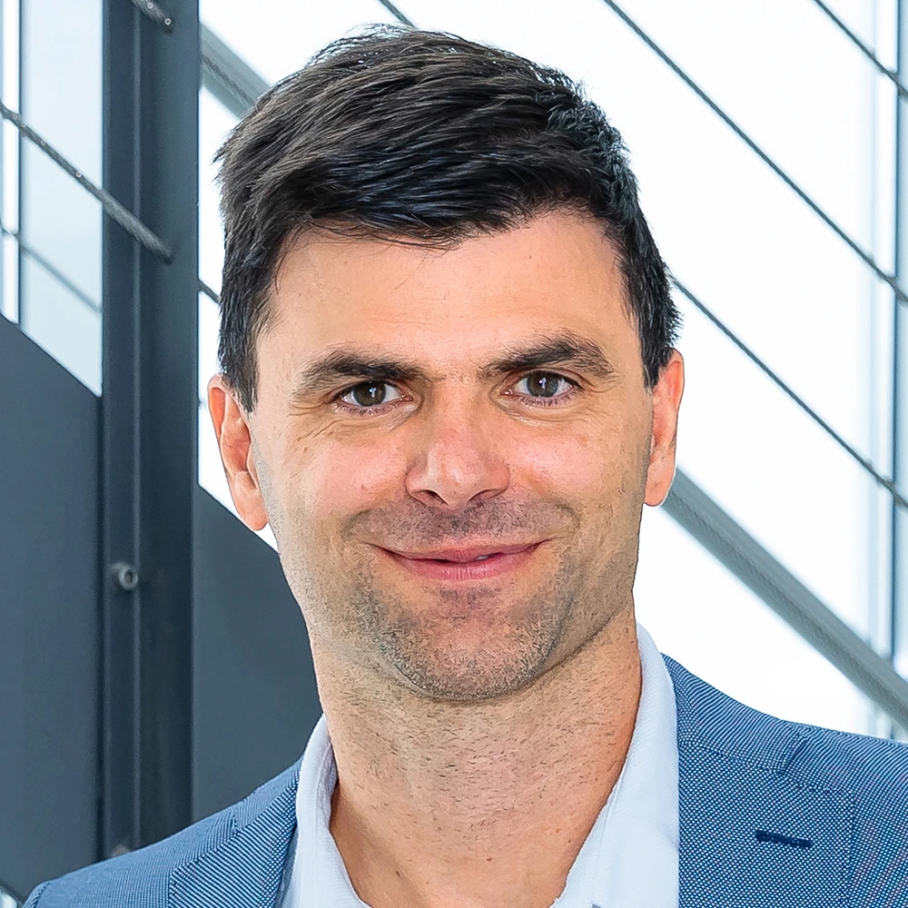 Florian Söllner Portrait 1000x1000