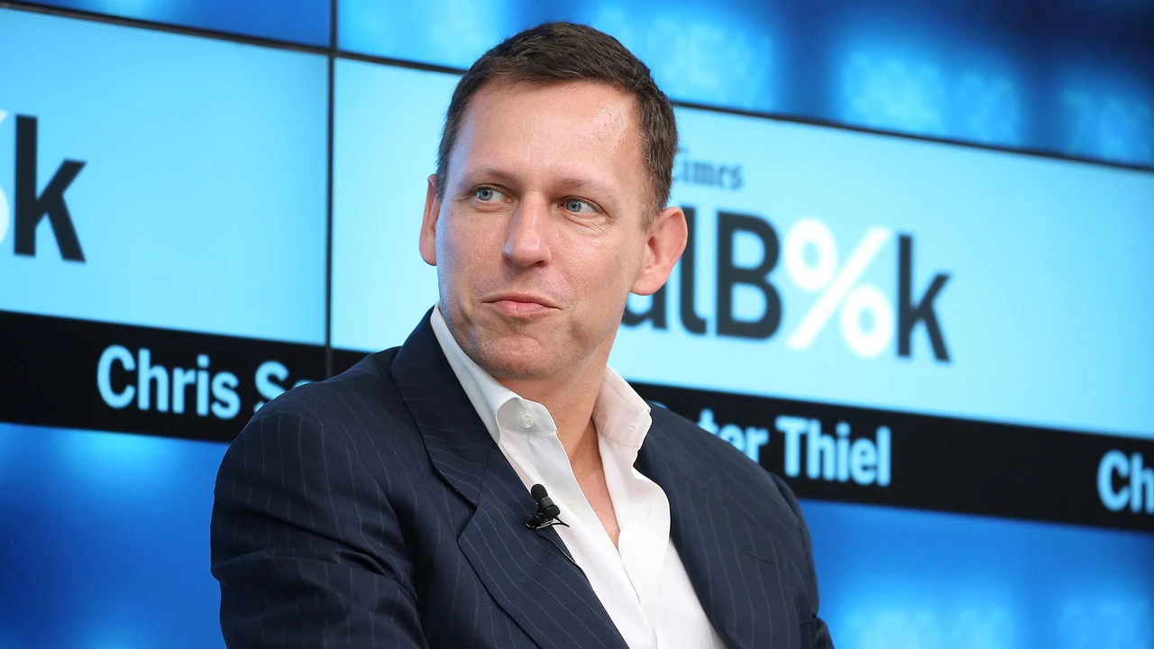 Thiel-Firma vor Milliarden-IPO: Darum greifen BlackRock und Cathie Wood jetzt zu