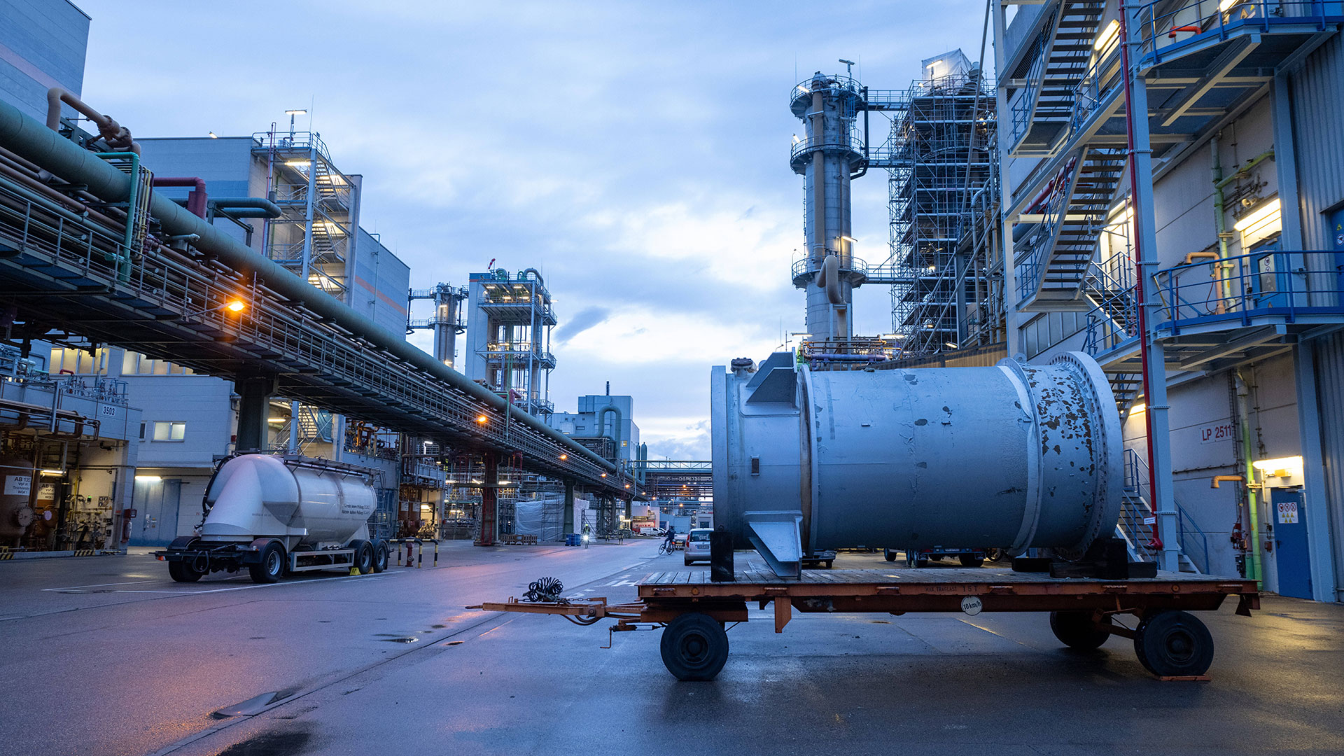 Diese Chemie‑Aktien trifft der Gas‑Schock besonders hart – und diese weniger  (Foto: SZ Photo/Catherina Hess/picture alliance/dpa)