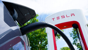 Tesla auf dem Vormarsch: Auch General Motors setzt auf das Supercharger‑Ladenetz  / Foto: ZUMA Press/IMAGO