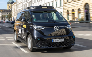 Volkswagen‑Robotaxi: Klappt die Attacke auf Tesla und Waymo? 