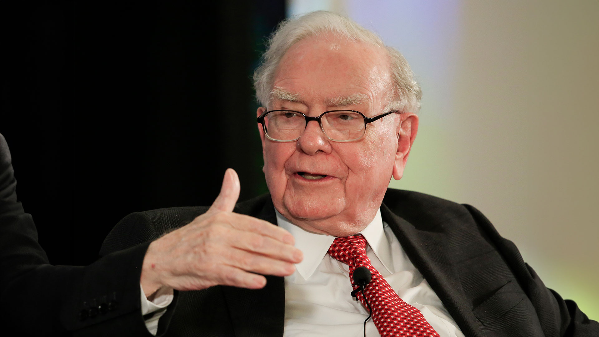 Warren Buffett reagiert auf Gerüchte: Für welchen Präsidentschaftskandidaten setzt er sich ein? (Foto: AP Photo/Nati Harnik/picture alliance/dpa)