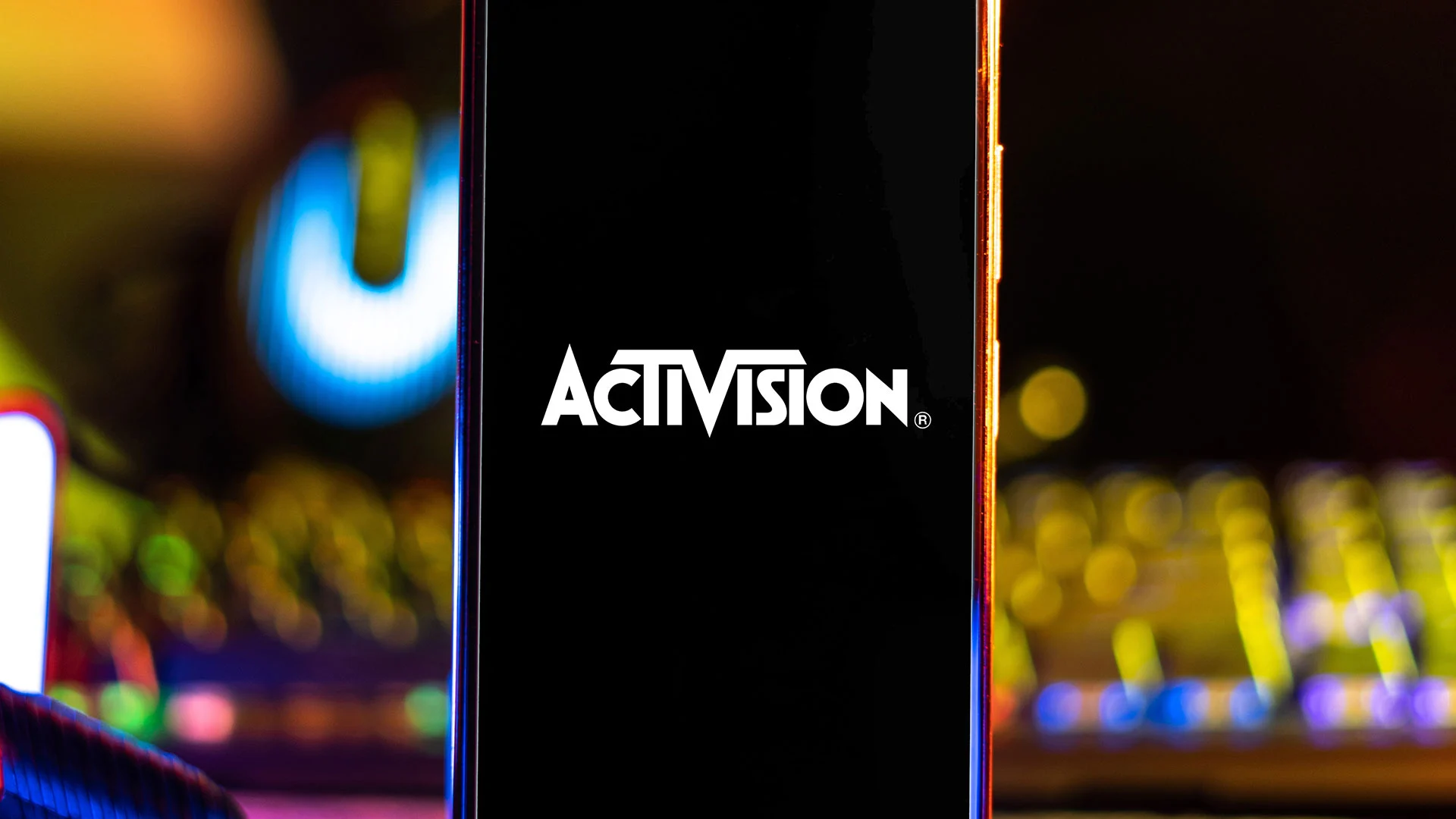 Microsofts Mega&#8209;Deal mit Activision Blizzard vorerst gestoppt (Foto: sdx15/Shutterstock)