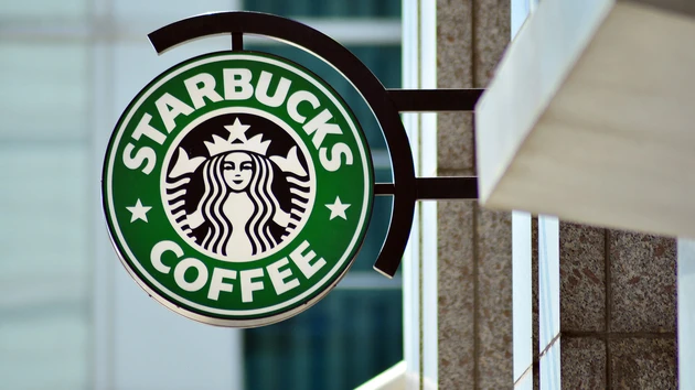 Starbucks nach dem Kursrutsch: Jetzt meldet sich der Ex‑CEO