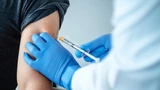 BioNTech: BioNTech: Warnung vor Sorglosigkeit – Aktie mit Verlaufstief