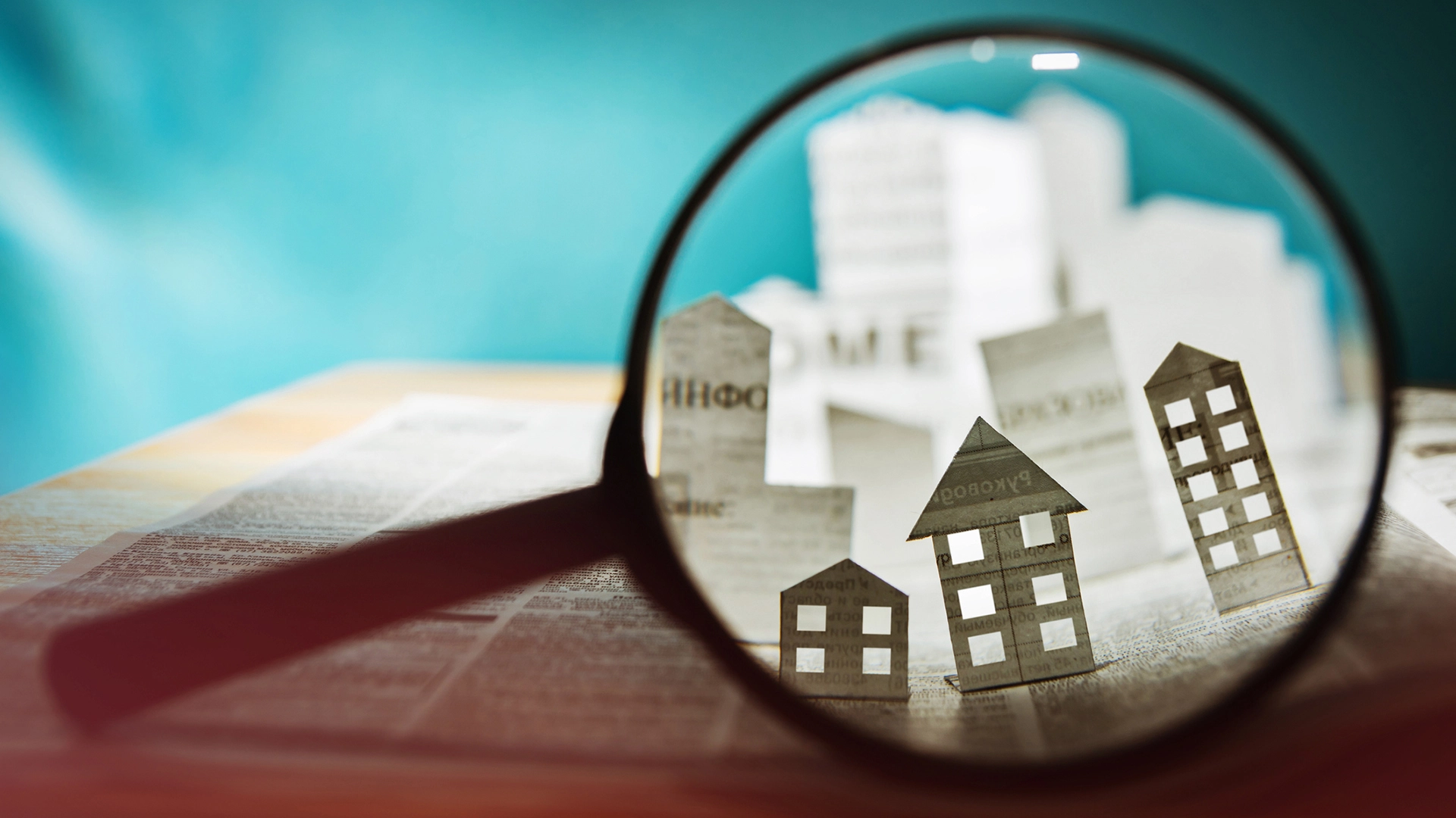 Jetzt ein Haus kaufen? Bekannter Immobilien&#8209;Experte warnt vor folgenschwerer Falle (Foto: SvetaZi / iStock)