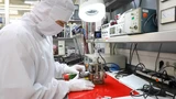 Infineon: Infineon‑Aktie:  Sanktionen, Rohstoffpreise, Chipmangel – ein kurzer Krisencheck