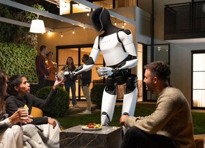 Tesla: Radikaler Schritt – großer Roboter‑Plan 