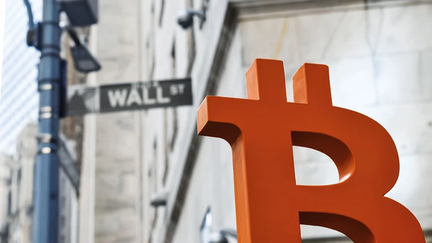 Bitcoin‑ETFs: Handelsvolumen um 2.200 Prozent explodiert! Was war denn das?