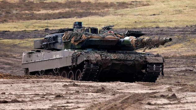 Deutschland vor Einstieg bei Panzerbauer? So könnten Rheinmetall‑ und Renk‑Aktien reagieren