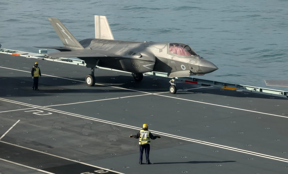 Kampfjet F-35 von Lockheed Martin auf Flugzeugträger