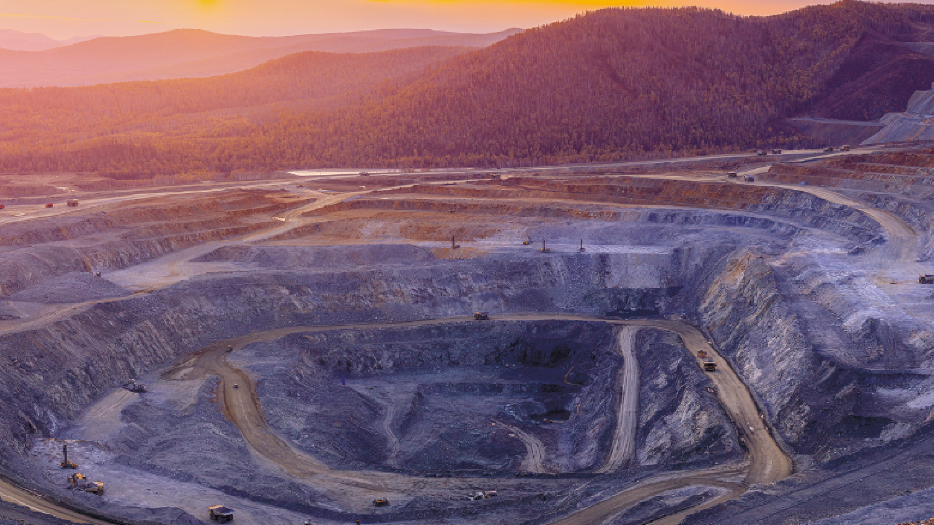 Profitieren vom Rohstoff‑Superzyklus: 3 Top‑ETFs für Ihr Depot  (Foto: Parilov/stock.adobe.com)