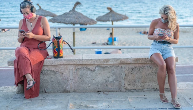 TUI: Steigende Corona‑Zahlen vermiesen die Laune
