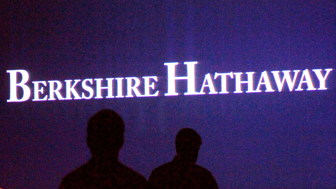 Warren Buffett lässt grüßen: Berkshire Hathaway kauft diese Aktie ‑ und sie explodiert (Foto: Rick Wilking/REUTERS)