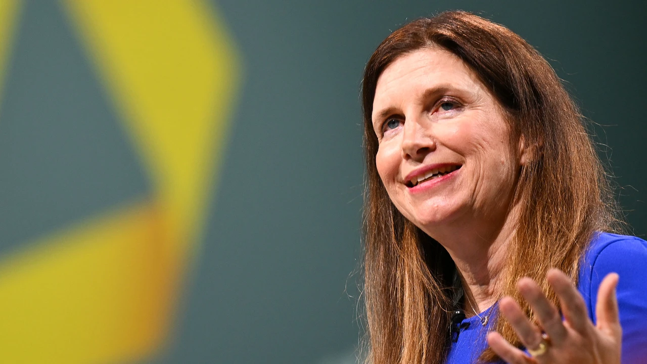 Commerzbank‑CEO: Klare Kante gegen UniCredit‑Übernahme