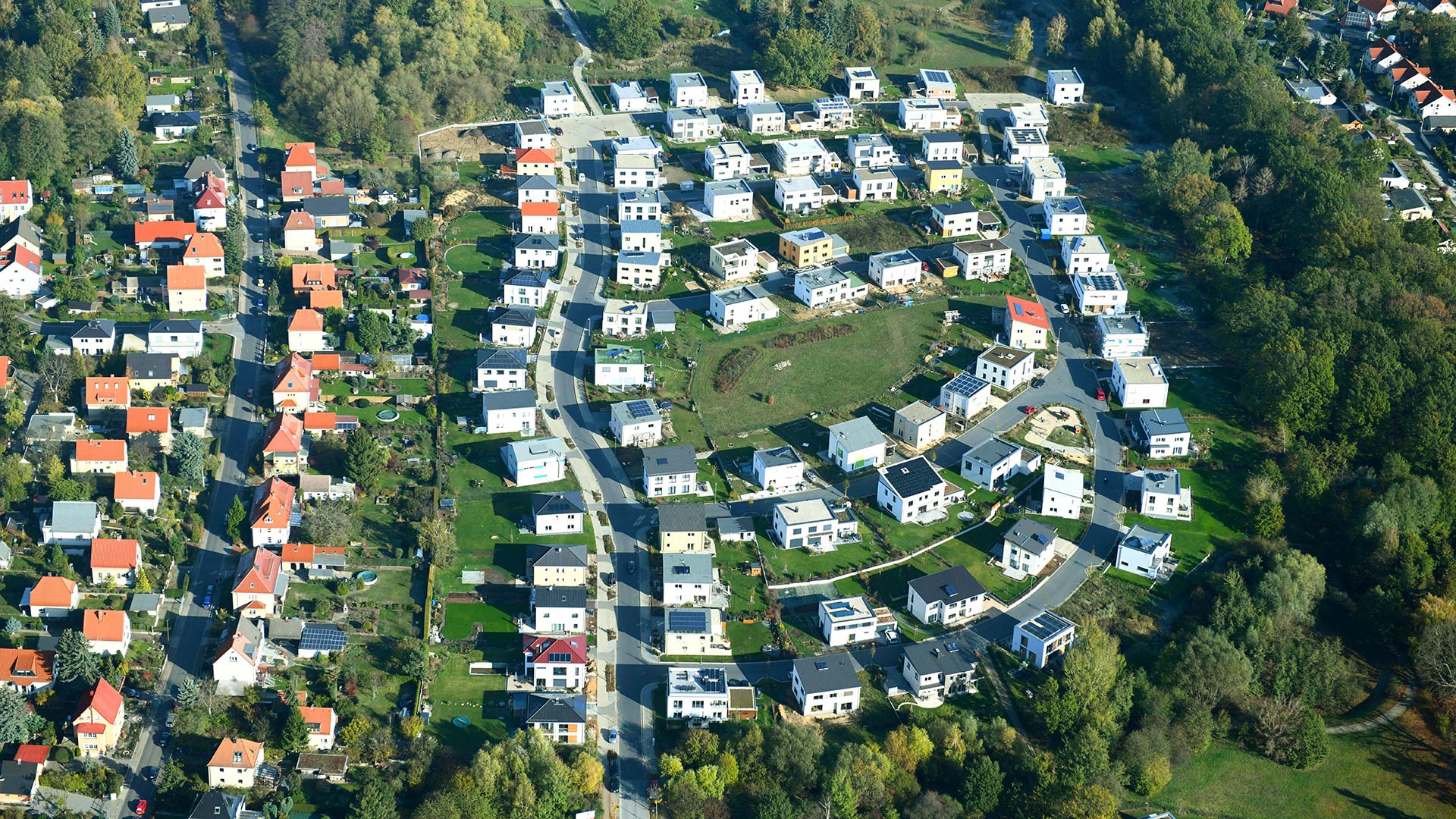 Immobilien: Dieser Termin wird für Millionen von Eigentümern wichtig (Foto: Robert Grahn/euroluftbild..de/picture alliance/dpa)