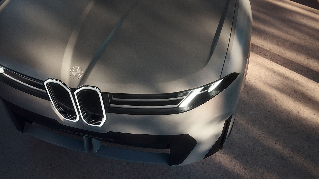 futuristisches Roll-out Modell Vision der Neuen Klasse X von BMW