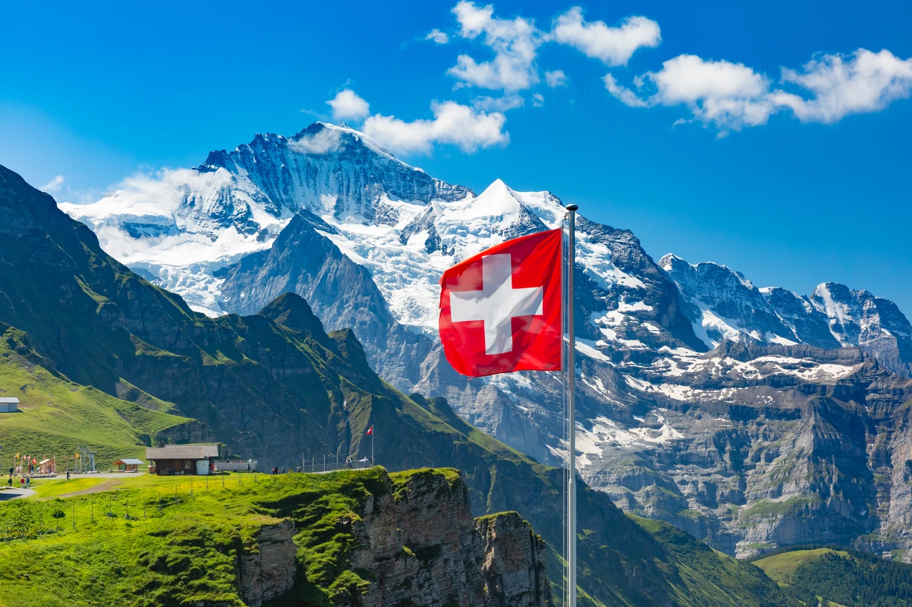 Jetzt trotz EU-Handelsverbot in die Top-Aktien der Schweiz investieren – mit dem AKTIONÄR Schweiz Index