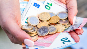 Dividendenperle mit Kaufsignal   / Foto: George Clerk/iStock