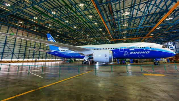 Boeing: Erneuter Stopp der 787‑Auslieferungen – Airbus weiter stark