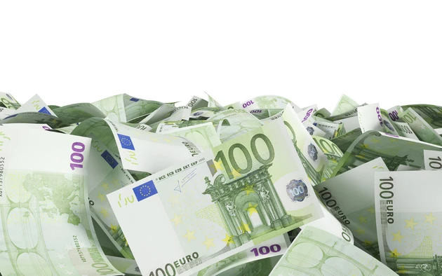 Draghi verlängert QE ‑ DAX zieht an
