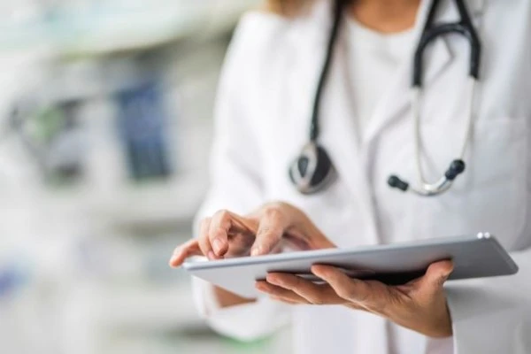 Compugroup Medical rutscht ans MDAX‑Ende – was ist da los?