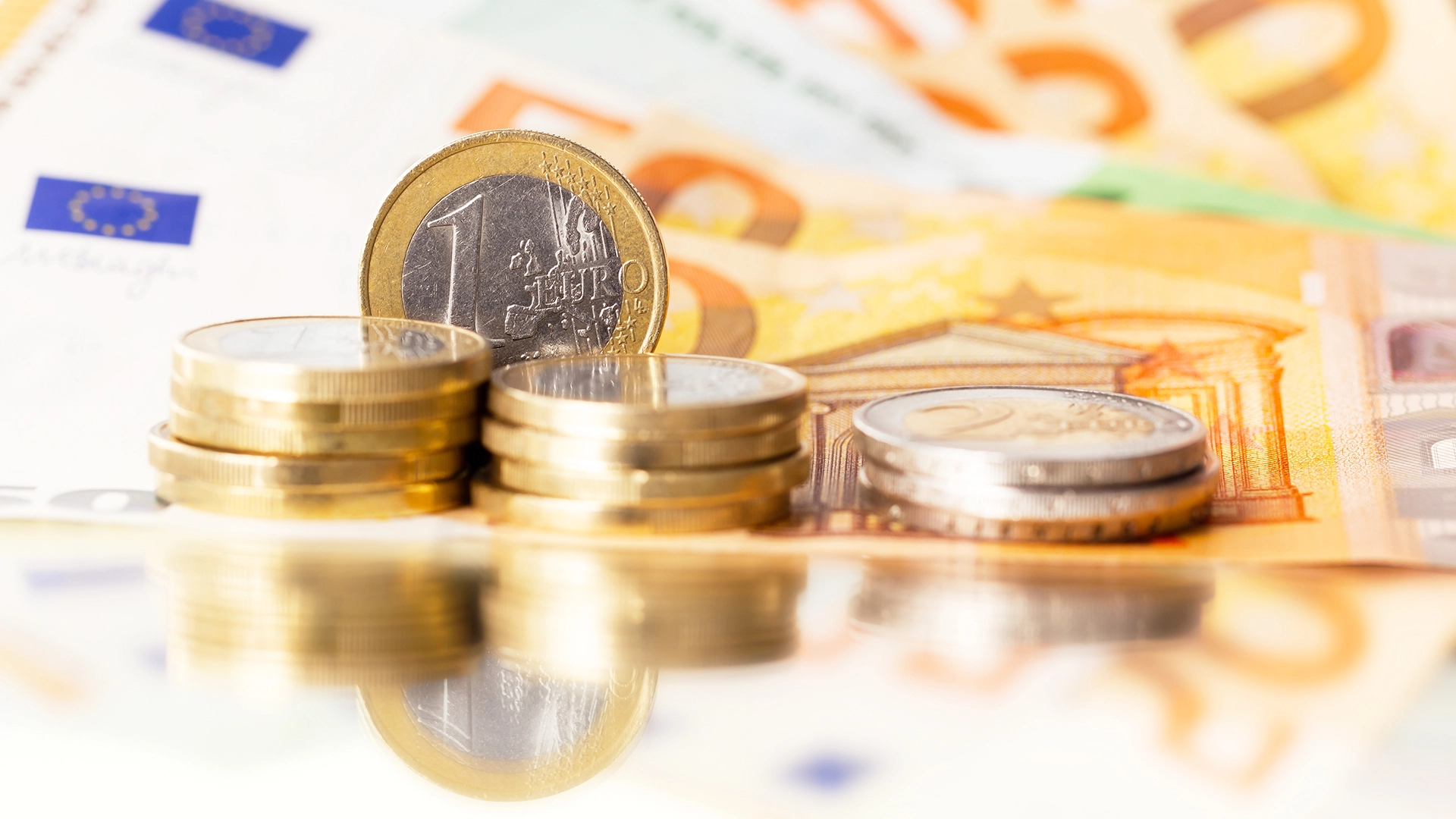 Sparkasse bietet jetzt Prämie für Konto und Depot sowie hohe Zinsen für Tagesgeld und Festgeld (Foto: Torsten-Asmus/iStock)