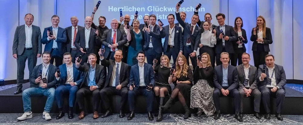 Deutscher Zertifikatepreis 2025 – Gruppenfoto der Gewinner