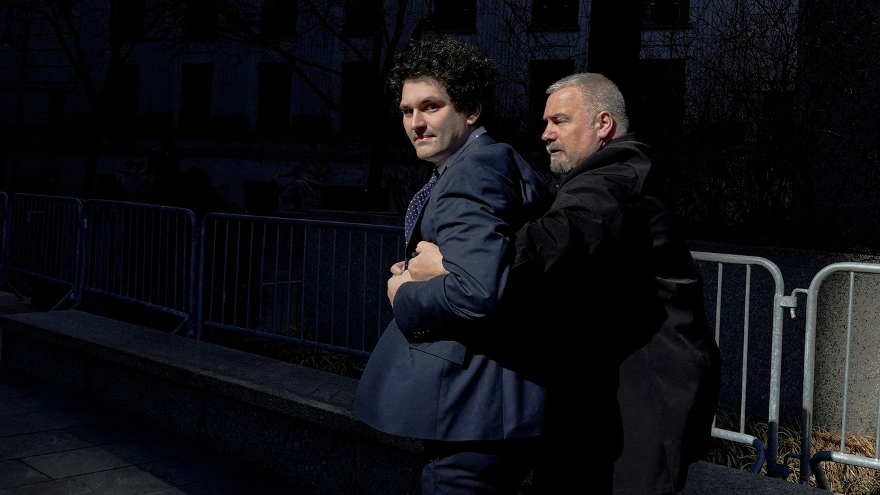 Gestern noch Forbes-Liste, heute Gefängnis: Michael Lewis erzählt die ganze Geschichte des amerikanischen FTX-Albtraums