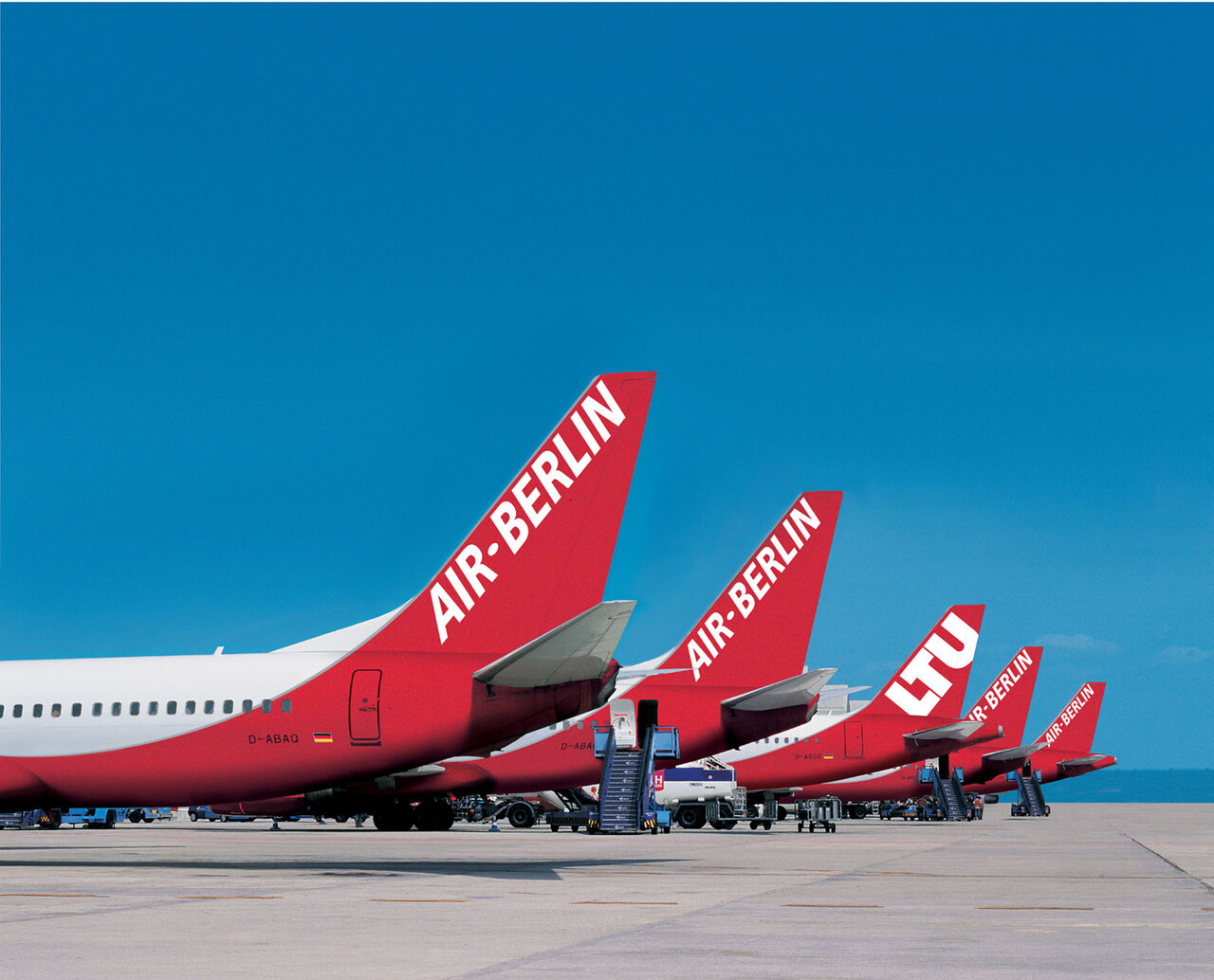 Air Berlin: Hiiilfeeeeee!