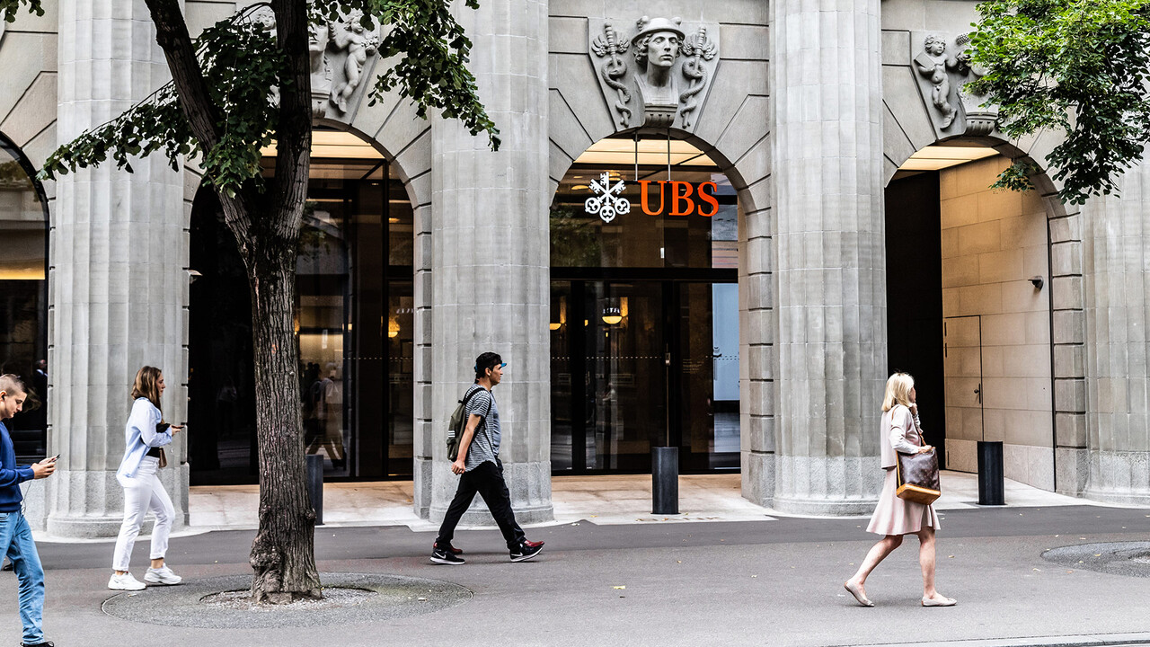 Nach der Übernahme: Die UBS kauft 7,9 Milliarden Dollar an ...
