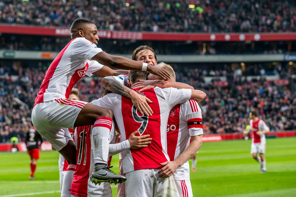 Ajax Amsterdam: Königlicher Auftritt bei den Königlichen – Aktie geht durch die Decke