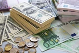 EUR/USD: Euro/Dollar: Risiko in Italien ‑ die Talfahrt geht weiter