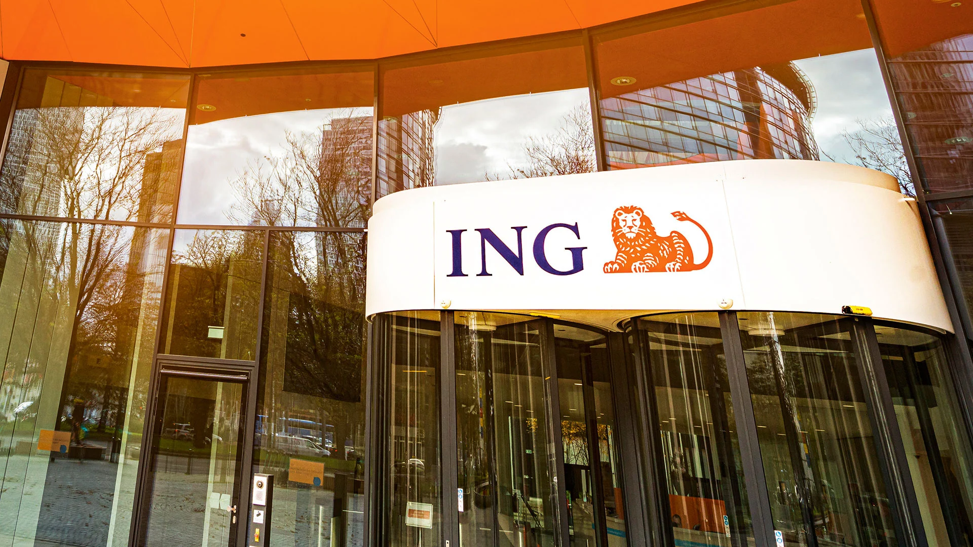 ING: Bank&#8209;Aktie bricht ein &#8209; trotz überzeugendem Schlussquartal (Foto: Karl-Heinz Spremberg/CHROMORANGE/dpa-Picture Alliance)