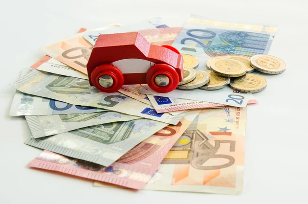 Schnelle Rendite: Jetzt ein paar Minuten in die Kfz‑Versicherung investieren