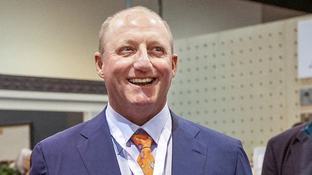 Berkshire Hathaway: Buffett‑Nachfolger kauft Aktien für 15 Millionen – erst der Anfang