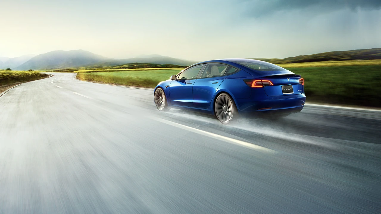 Tesla: Weitere Rekordjagd oder maßlos überbewertet?