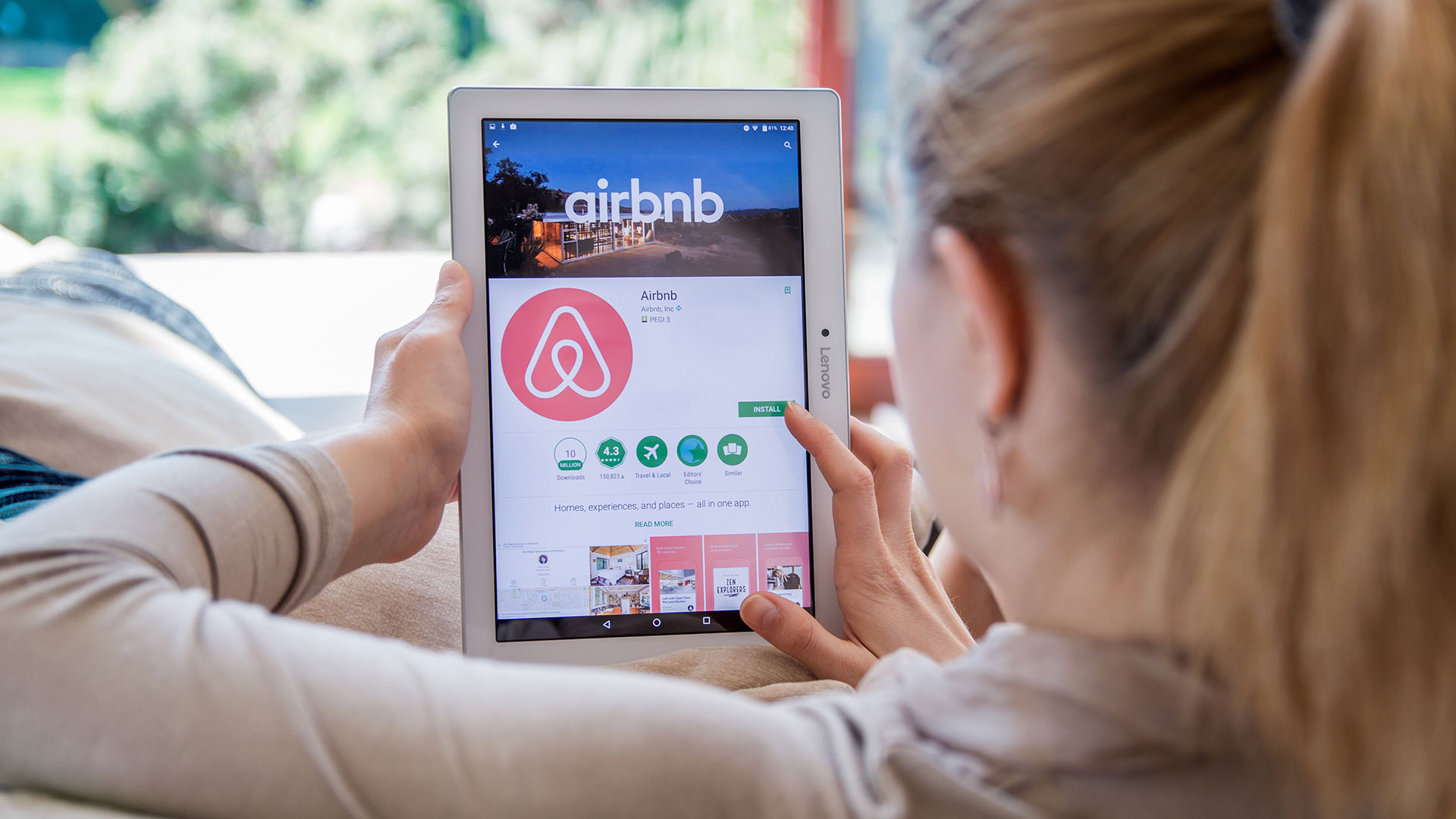 AirBnB: Fiskus zwingt Vermieter zur Offenlegung ihrer Einkünfte (Foto: Daniel Krason/Shutterstock)