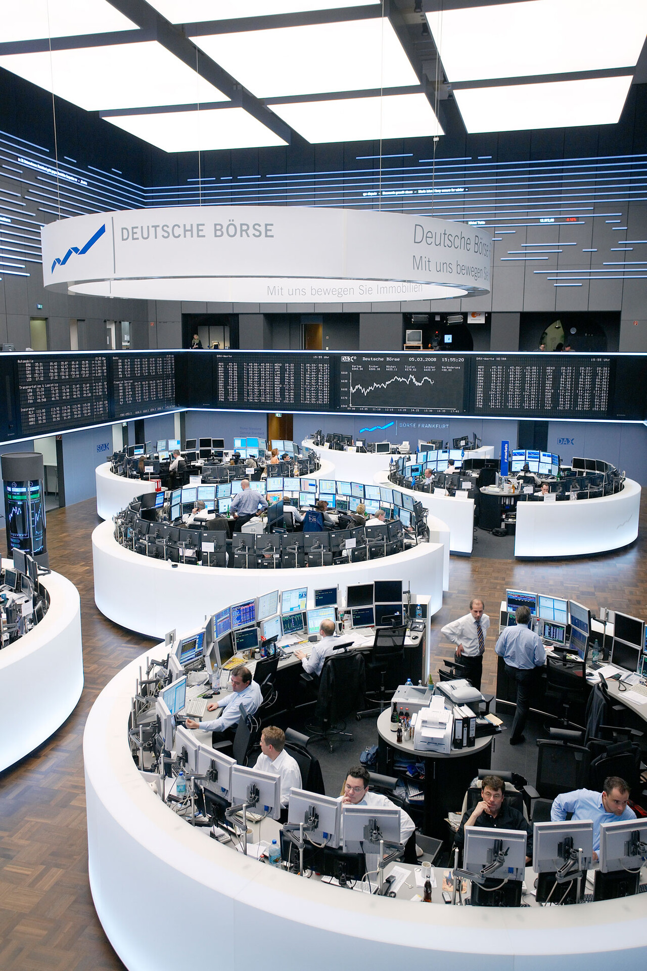 Deutsche Börse macht weniger Gewinn – LSE-Fusion im Plan