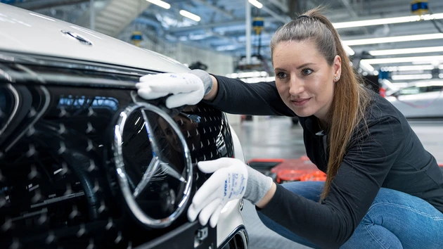 Mercedes‑Benz und VW: Schnell noch über 7% Dividendenrendite sichern