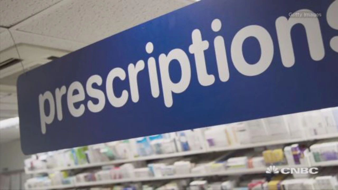 Amazon verkauft rezeptfreie Medikamente günstiger als die Konkurrenz von CVS Health und Co. Damit dürfte der Gigant zwar nichts verdienen, doch der Konkurrenz Geschäftsanteile abgraben. Typisch AMZN.