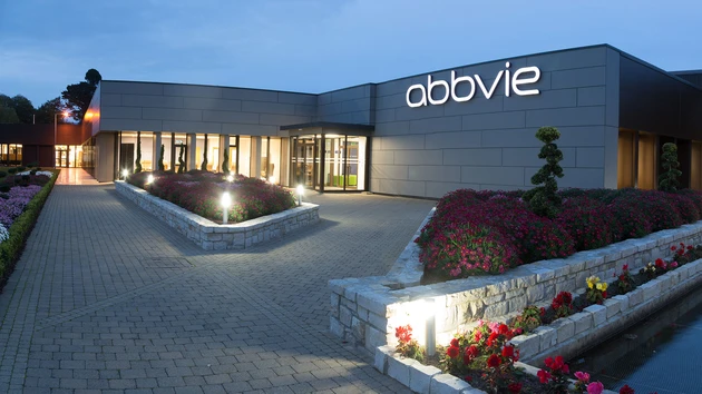 AbbVie: Milliarden‑Abschreibung nach Übernahme‑Flop